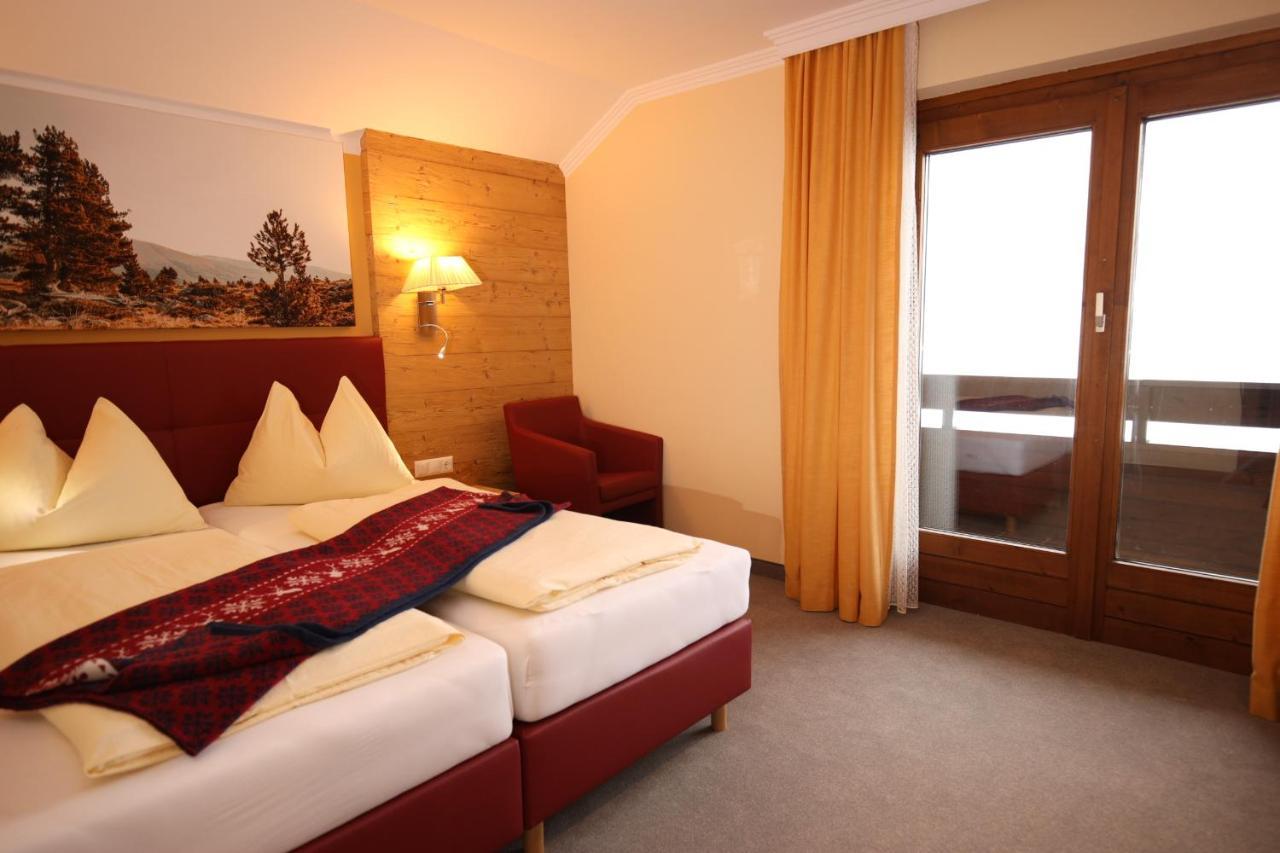 Pension & Appartements Ronacherhof บาด ไคลน์เคิร์ชไฮม์ ภายนอก รูปภาพ