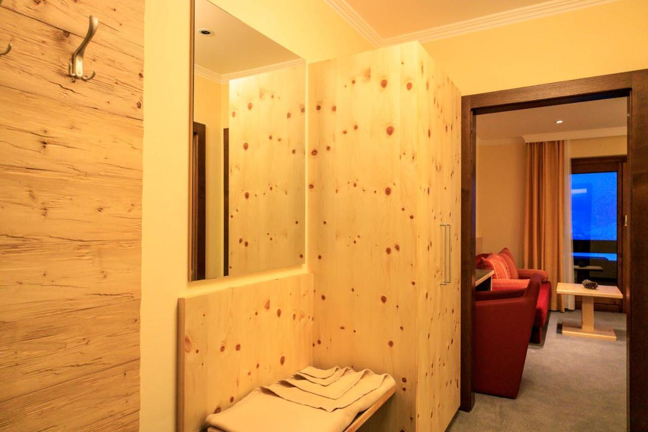 Pension & Appartements Ronacherhof บาด ไคลน์เคิร์ชไฮม์ ภายนอก รูปภาพ